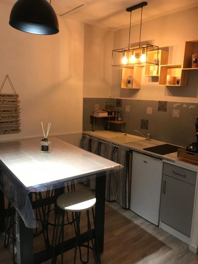 Appartement Avec Garage Centre Historique De Béziers Esterno foto
