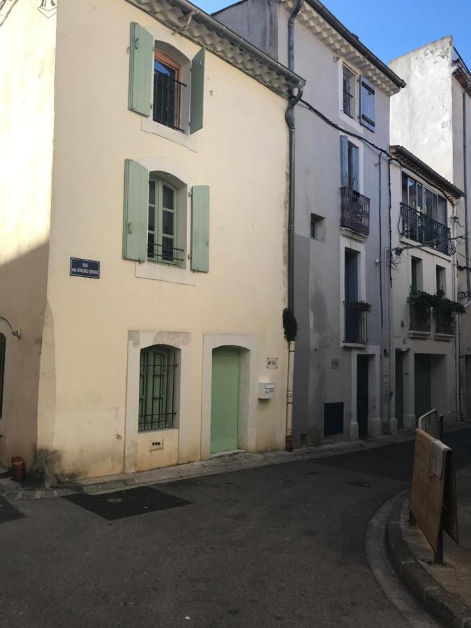 Appartement Avec Garage Centre Historique De Béziers Esterno foto