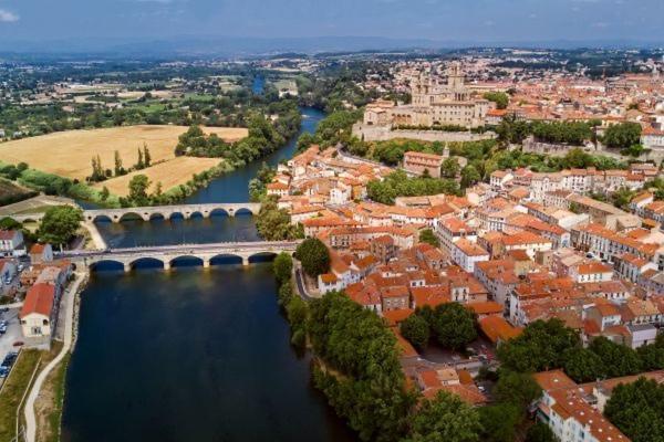 Appartement Avec Garage Centre Historique De Béziers Esterno foto